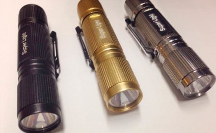 Super Light 525 Flashlight