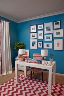 every person always wants to pretend like it’s easy. Like they are able to simply plop their particular desks down in the heart of their particular space and their lamps won’t also need use of an outlet.